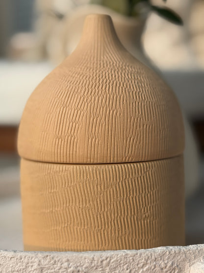 Kerze | LAYALI | Cedar Wood & Musk